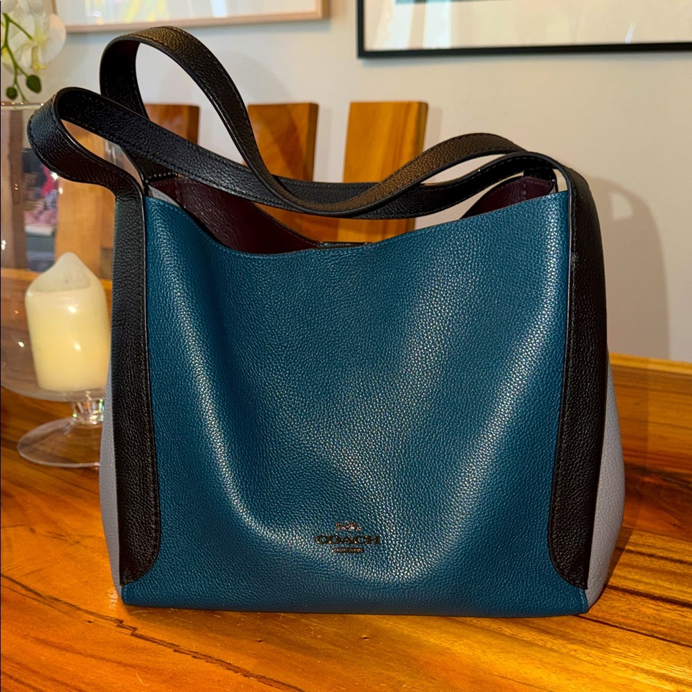 Coach tri-color all Leather Shoulder Bag